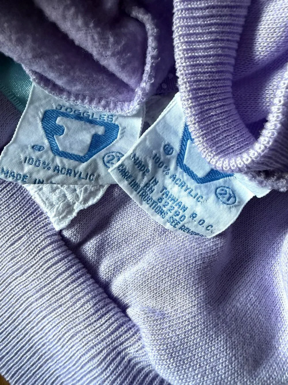 Vintage Joggles lavender lace two piece sweatshirt sweatpants set size 2T